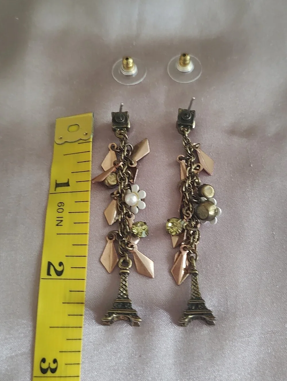 Betsey Johnson Wanderlust Earrings - Picture 4 of 4